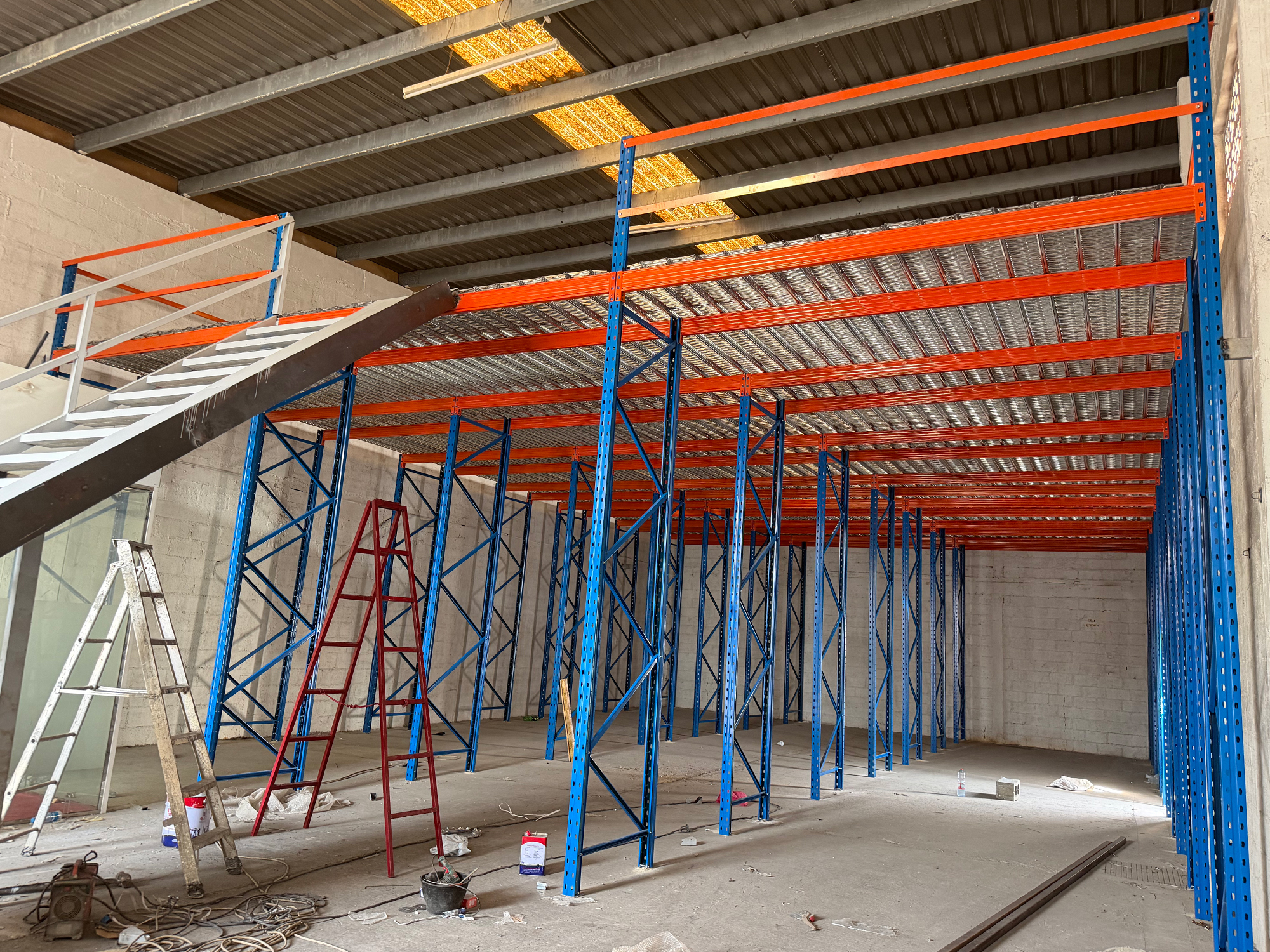 gxm-mezzanine-floor-racking-project-ras-al-khor-dubai 5.gxm-mezzanine-floor-racking-project-ras-al-khor-dubai