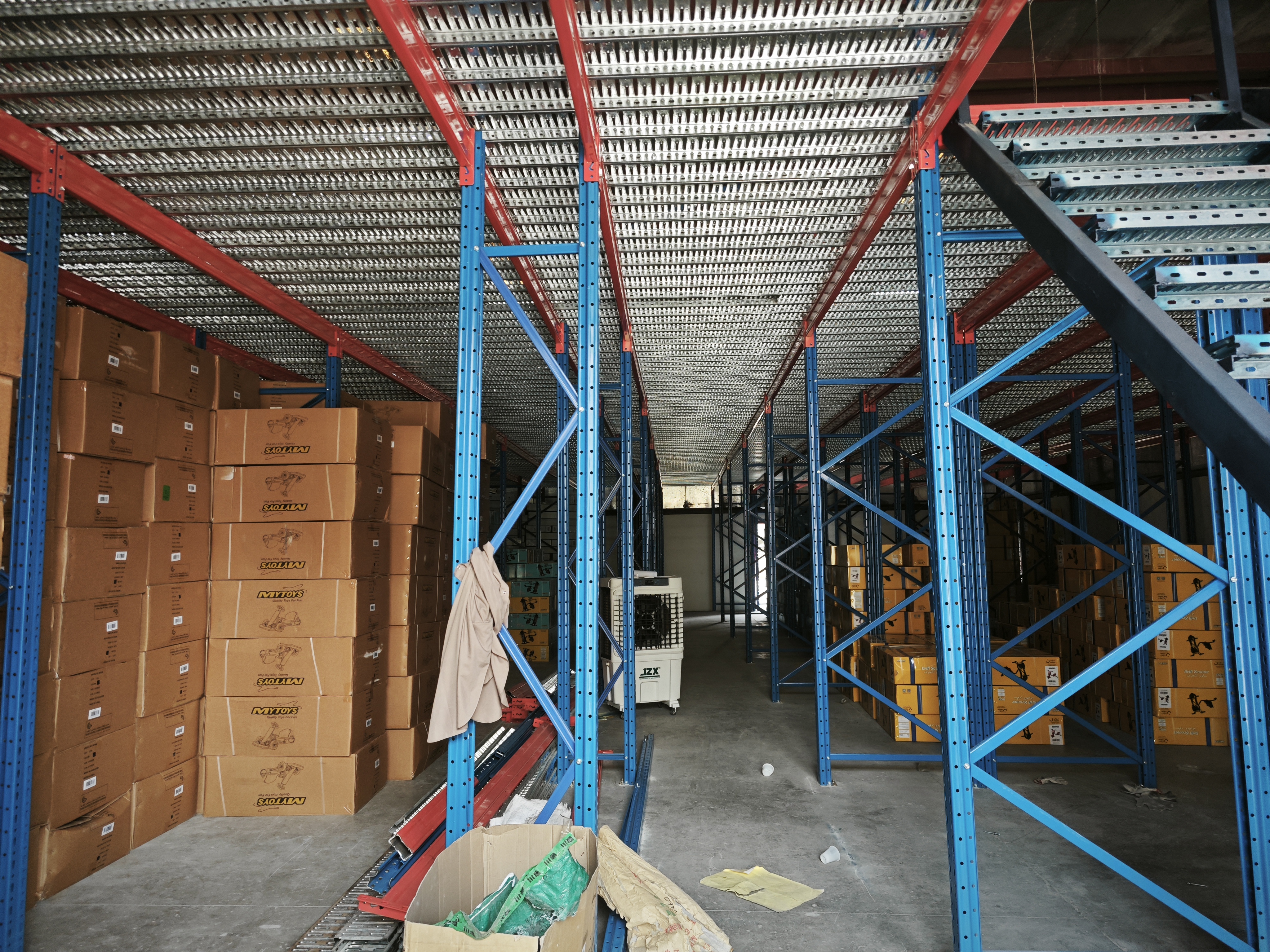 GXM-Dubai-Warehouse-Installation
