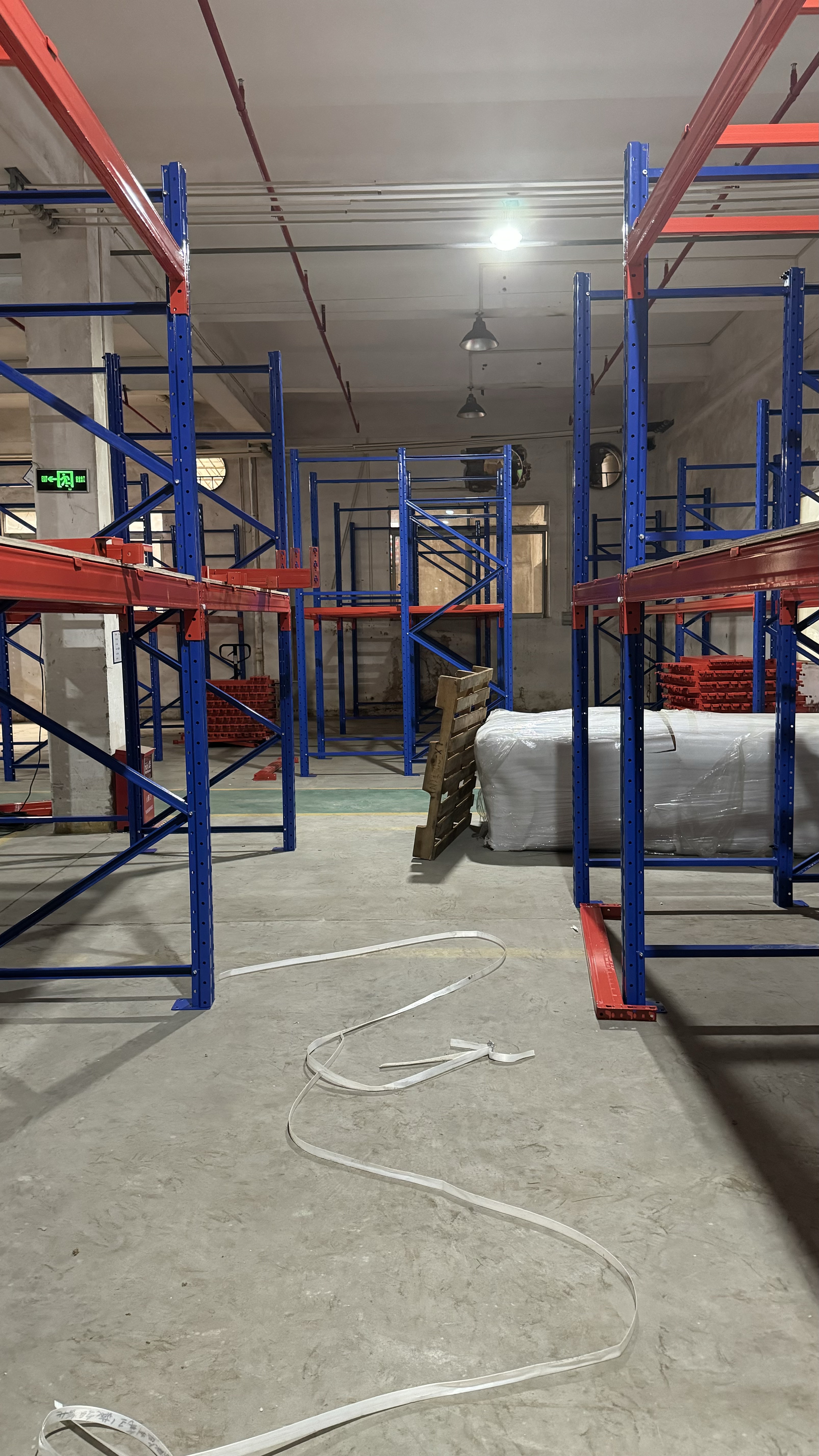 cold-storage-heavy-duty-pallet-racking-bahrain-06