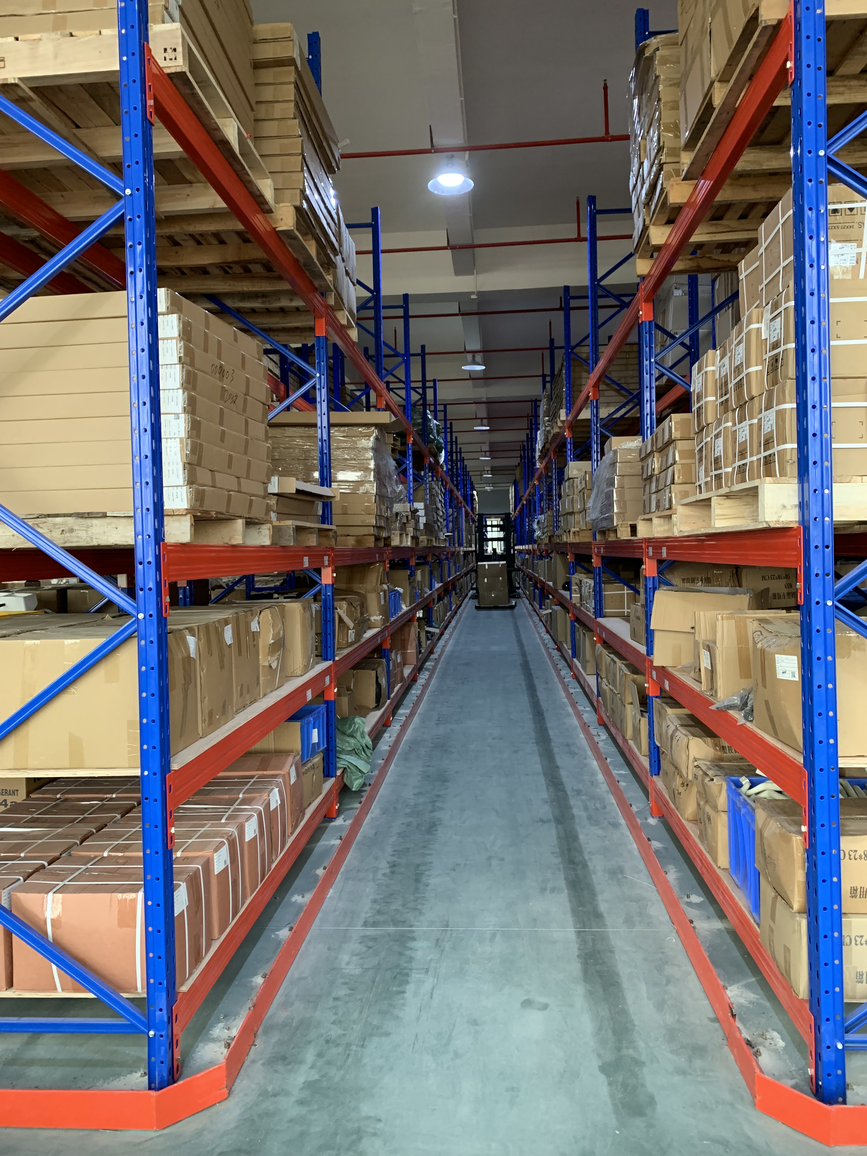 factory-direct-heavy-duty-pallet-rack-supplier-bahrain-05