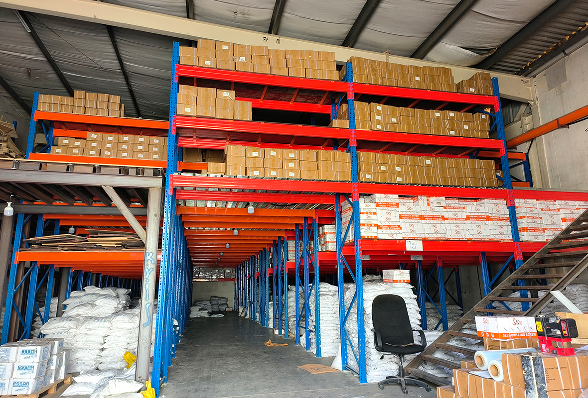 1.heavy-duty-racking-mezzanine-platform-ajman-uae