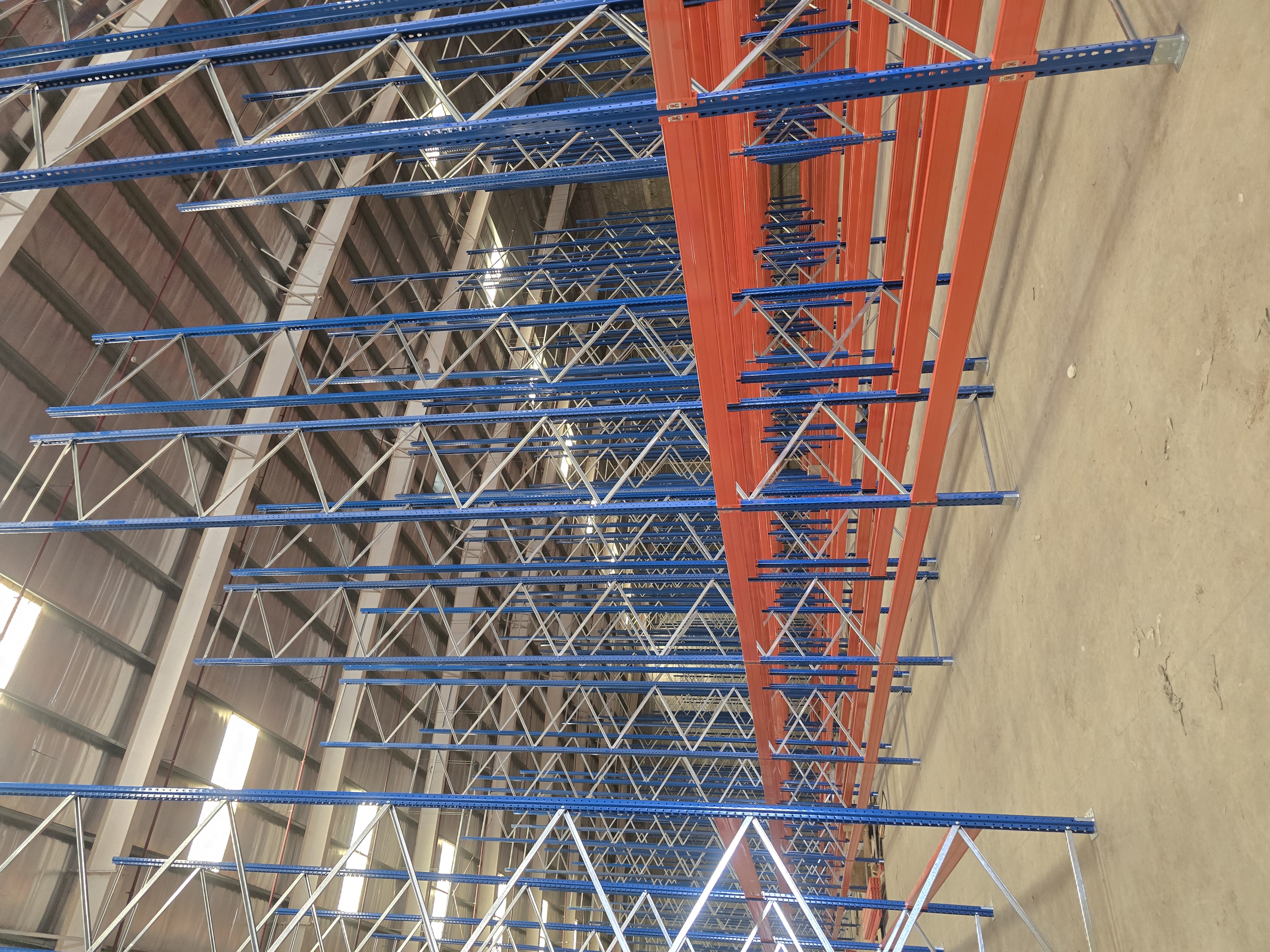 gxm-heavy-duty-pallet-rack-warehouse-bahrain-02