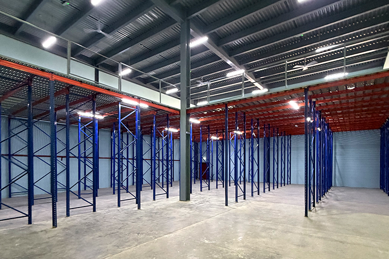 how-to-maximize-warehouse-space-mezzanine-floor-01