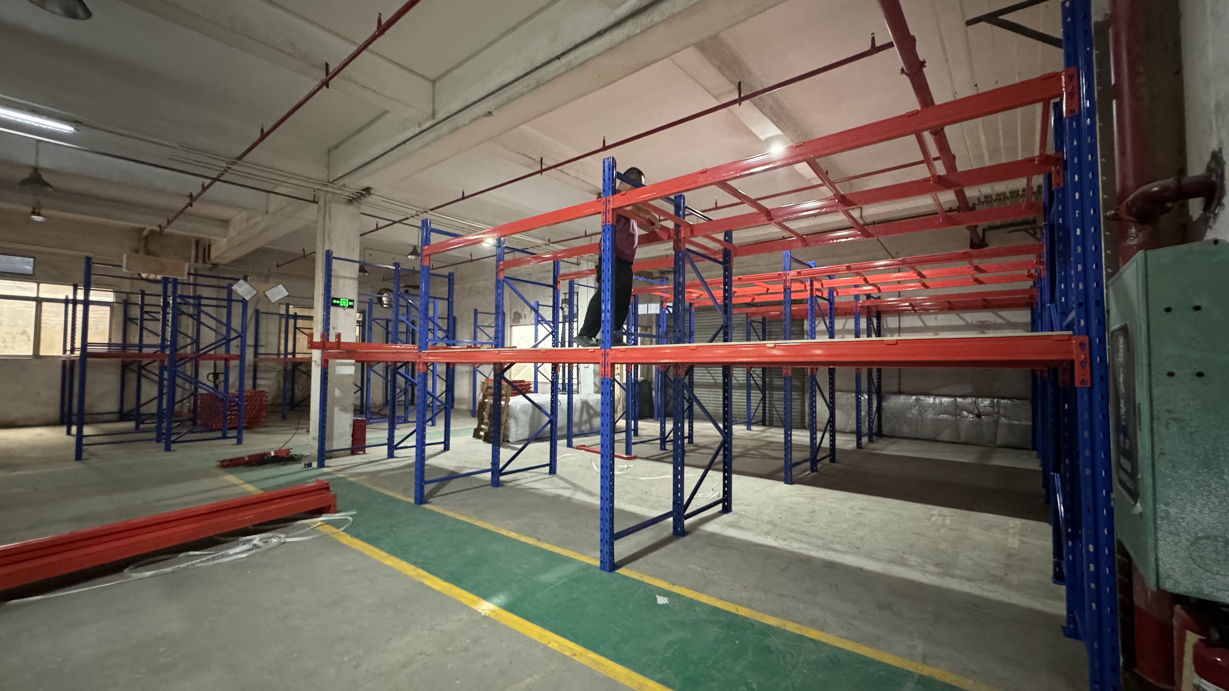 cold-storage-heavy-duty-pallet-racking-bahrain-05