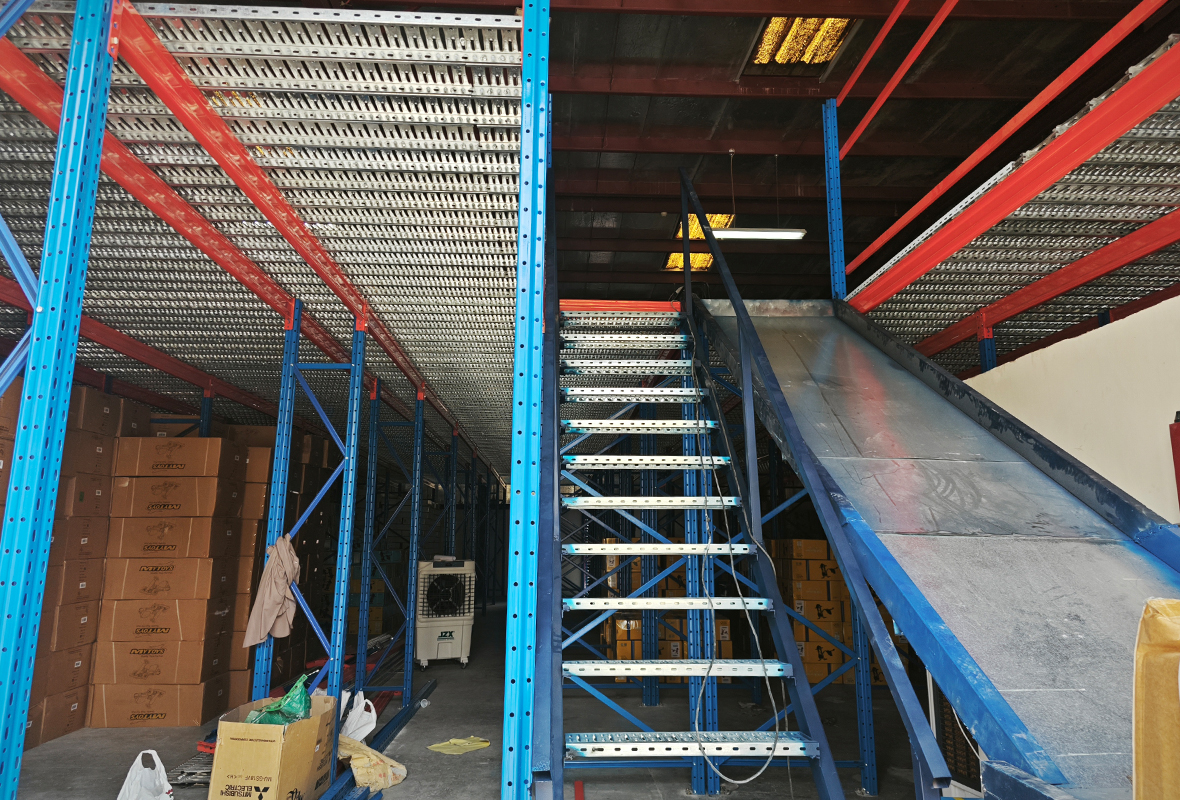 warehouse-mezzanine-floor-project-ras-al-khor-dubai-03