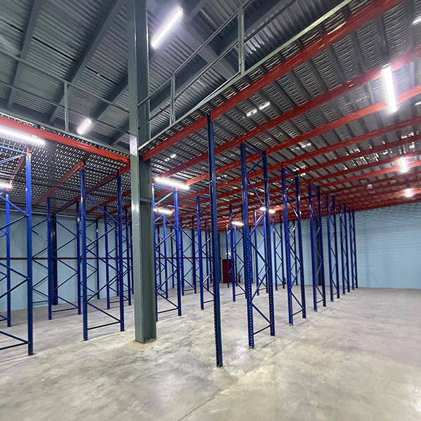 How to Maximize Warehouse Space with Mezzanine Floor: A Complete Guide | GXM Shelving and Racking