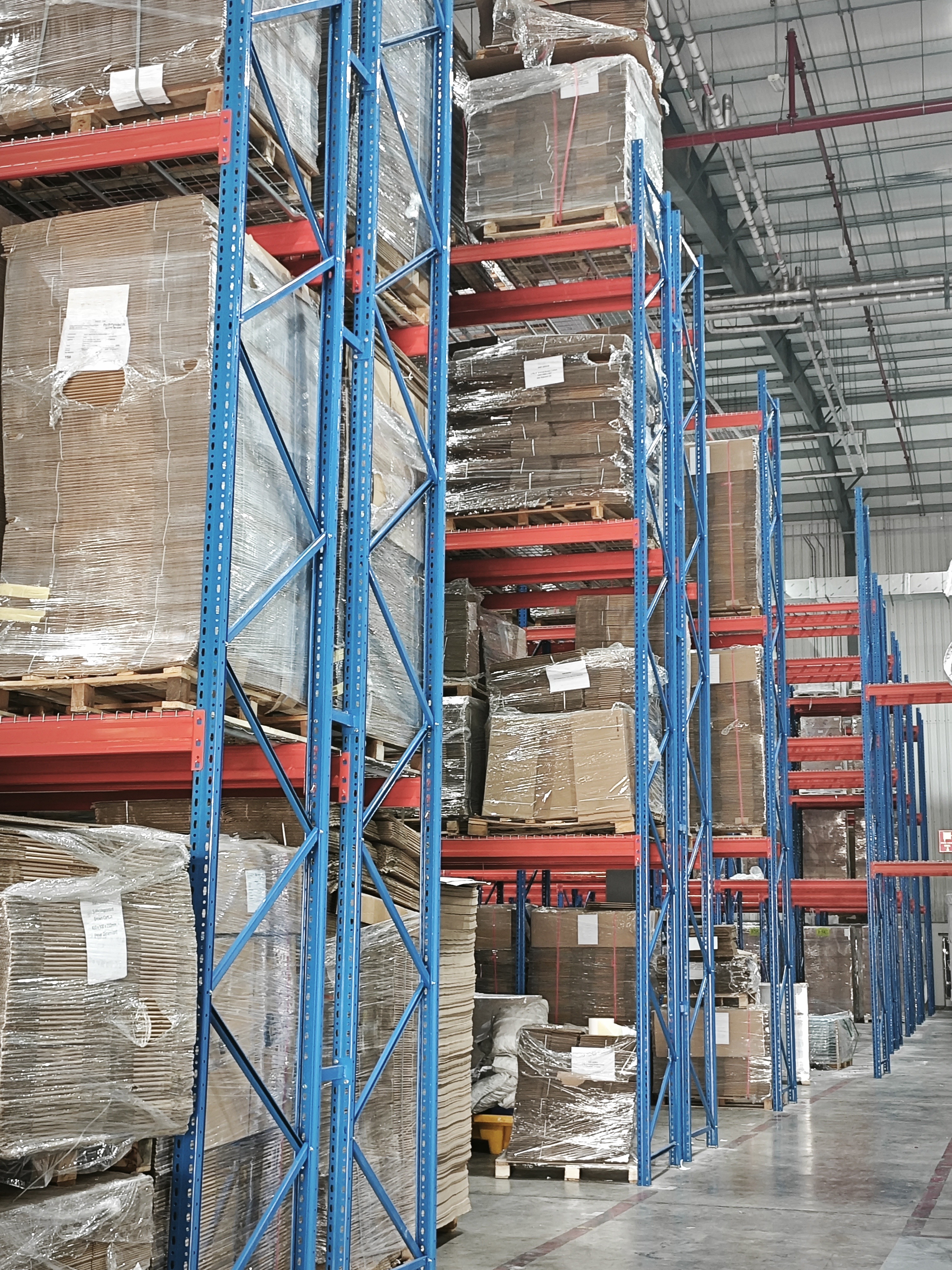 heavy-duty-pallet-racking-warehouse-optimization-middle-east-06