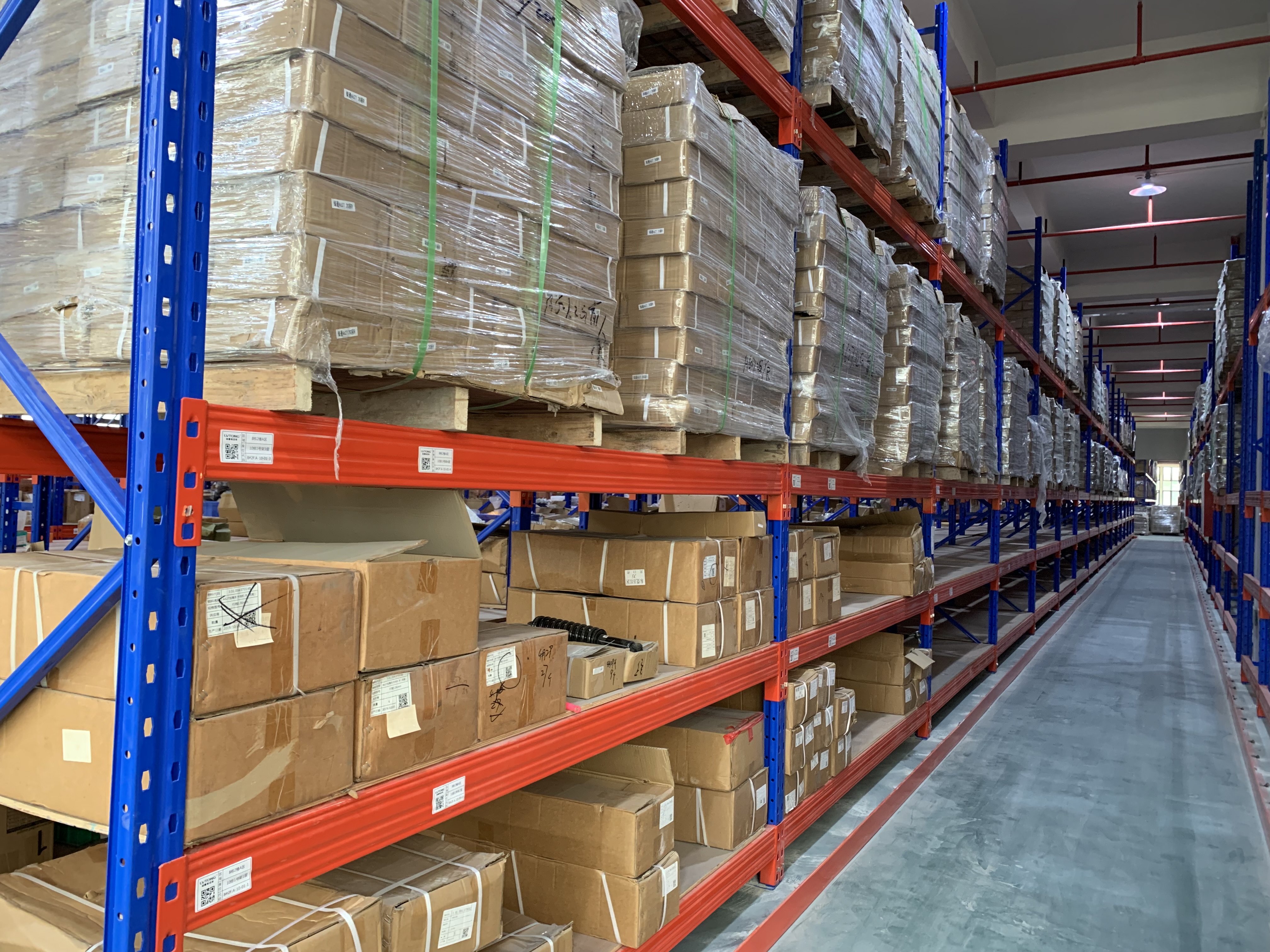 factory-direct-heavy-duty-pallet-rack-supplier-bahrain-03