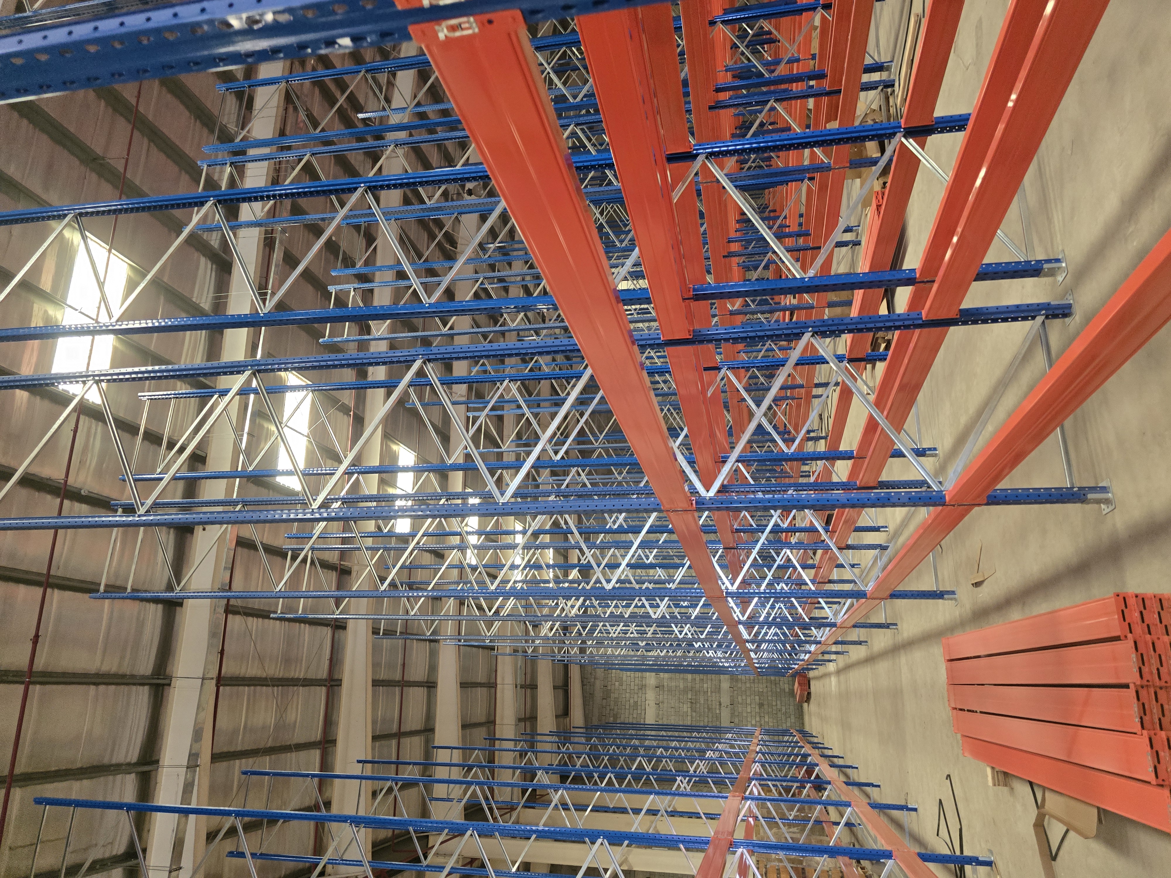 gxm-heavy-duty-pallet-rack-warehouse-bahrain-03