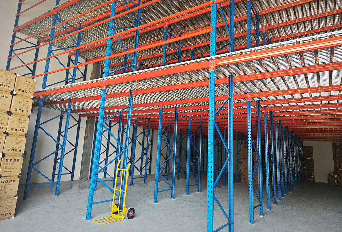 warehouse-mezzanine-floor-project-ras-al-khor-dubai-02