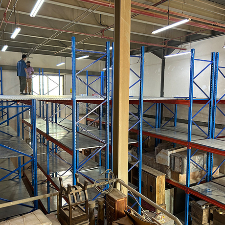 heavy-duty-racking-vs-mezzanine-floor-racking-07.jpg